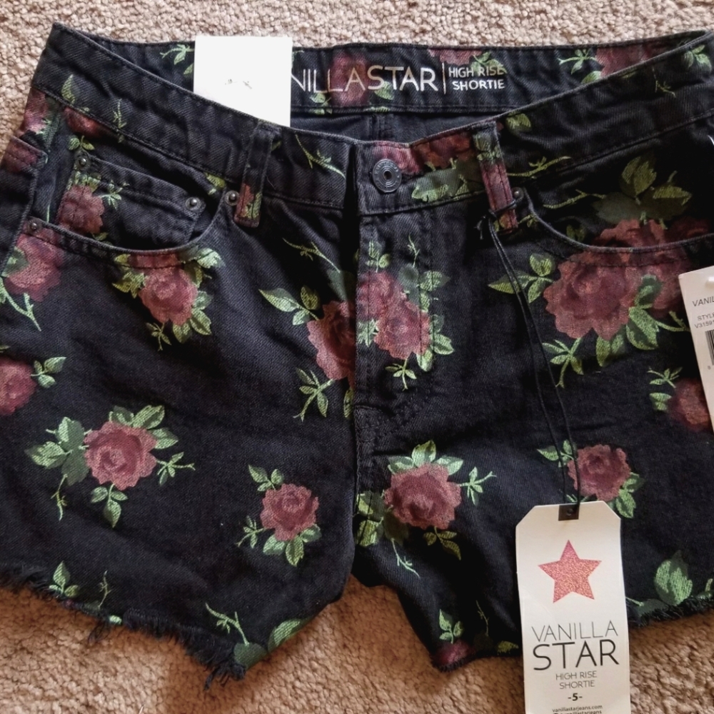 Vanilla Star shorts